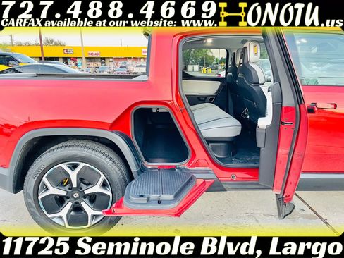 Used 2023 Rivian R1T Adventure image 26