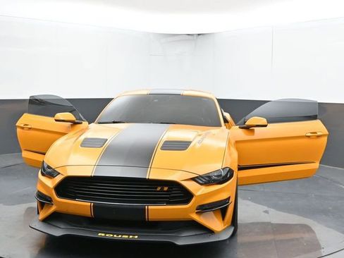 Used 2019 Ford Mustang GT Premium w/ GT Performance Package image 49