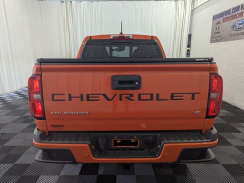 Used 2021 Chevrolet Colorado Z71 w/ Safety Package AWD/4WD image 9