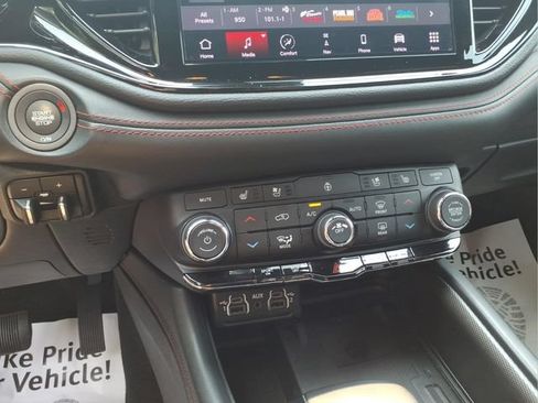 Used 2023 Dodge Durango R/T AWD/4WD image 24