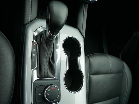 Used 2023 Chevrolet Blazer LT image 25