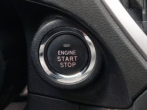 Used 2023 Subaru Crosstrek 2.0i Premium image 23