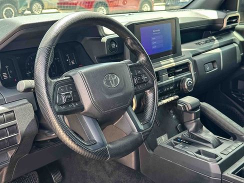 Used 2024 Toyota Tacoma SR RWD image 12