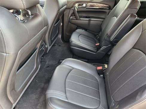 Used 2017 Buick Enclave Leather w/ Trailering Package image 30