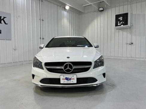 Used 2018 Mercedes-Benz CLA 250 image 16