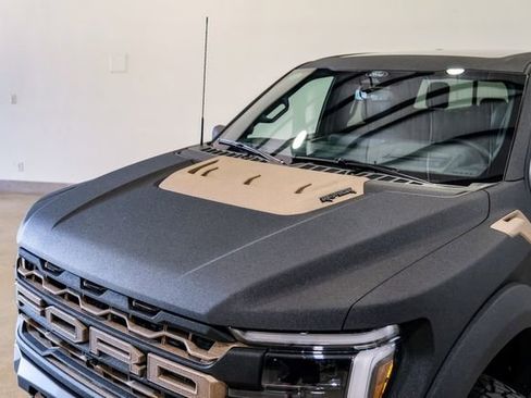 Used 2025 Ford F150 Raptor image 4