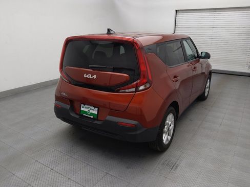 Used 2022 Kia Soul LX w/ Technology Package FWD image 7