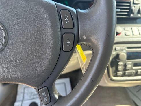 Used 2003 Cadillac De Ville w/ Trunk Convenience Package image 21