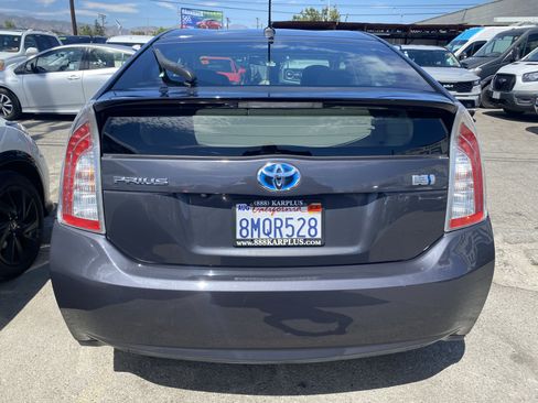Used 2014 Toyota Prius Three FWD image 8