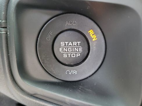 New 2026 Jeep Gladiator Mojave AWD/4WD image 31