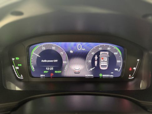 Used 2025 Honda Civic Sport image 15