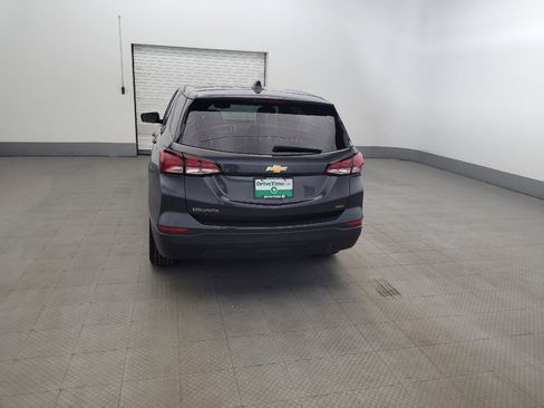 Used 2022 Chevrolet Equinox LS AWD/4WD image 6