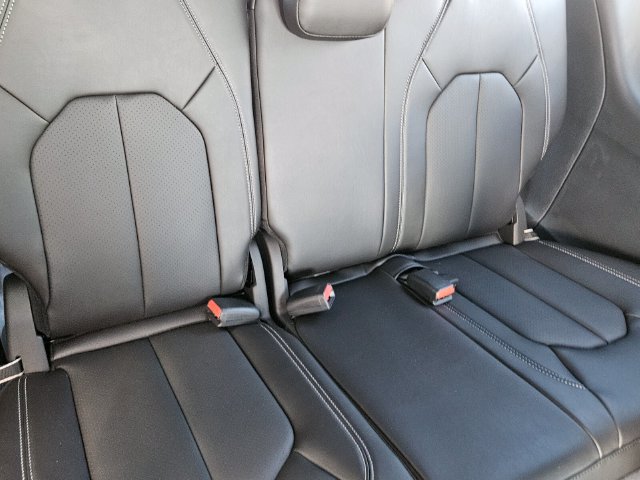 New 2025 Chrysler Pacifica Select FWD image 14