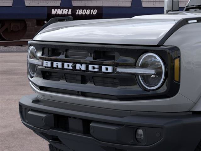 New 2026 Ford Bronco Outer Banks AWD/4WD image 19