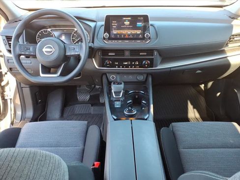 Used 2021 Nissan Rogue SV image 13