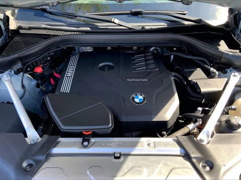 Used 2023 BMW X4 xDrive30i w/ M Sport Package AWD/4WD image 32