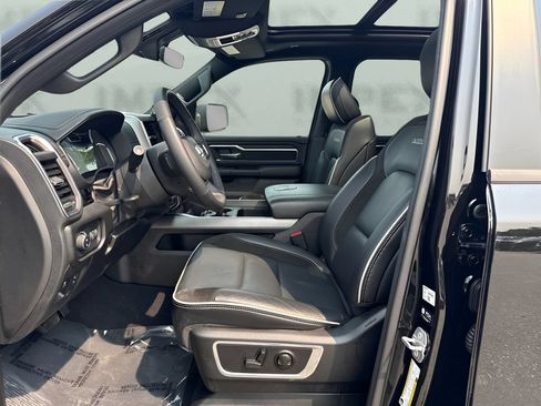Used 2025 RAM 1500 Laramie w/ Night Edition AWD/4WD image 6