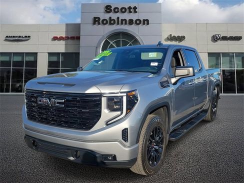 Used 2024 GMC Sierra 1500 Elevation image 2