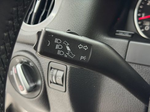 Used 2013 Volkswagen Tiguan S AWD/4WD image 43