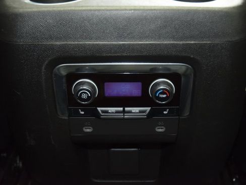 Used 2023 Chevrolet Tahoe Premier image 44