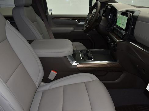 New 2026 Chevrolet Silverado 2500 LT w/ Z71 Chrome Sport Edition image 28