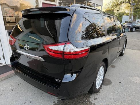 Used 2017 Toyota Sienna Limited Premium w/ Protection Package AWD/4WD image 7