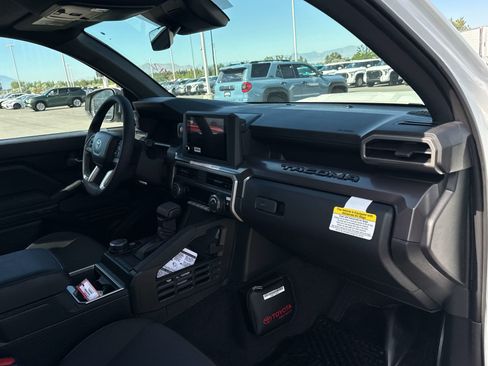New 2026 Toyota Tacoma TRD Sport AWD/4WD image 15