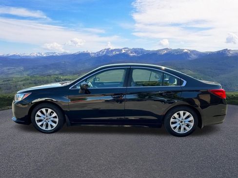 Used 2016 Subaru Legacy 2.5i Premium AWD/4WD image 2