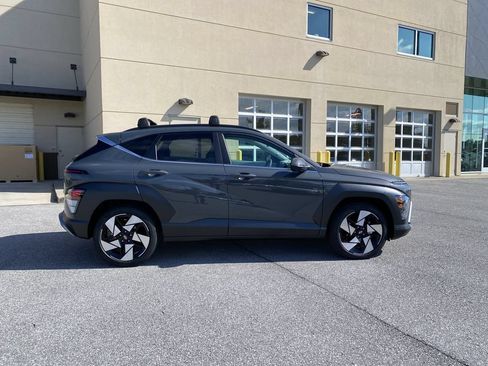 New 2026 Hyundai Kona Limited FWD image 9