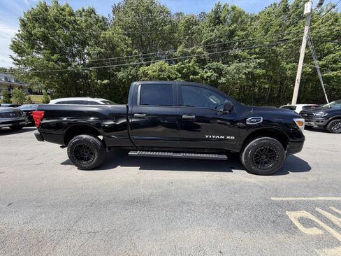 Used 2017 Nissan Titan S RWD image 5