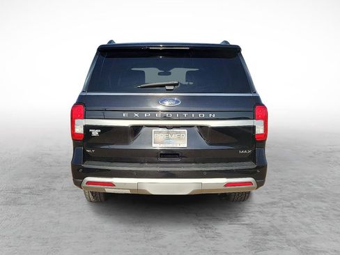 Used 2024 Ford Expedition Max XLT image 9