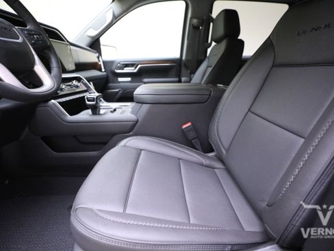 New 2026 GMC Sierra 1500 Denali image 10