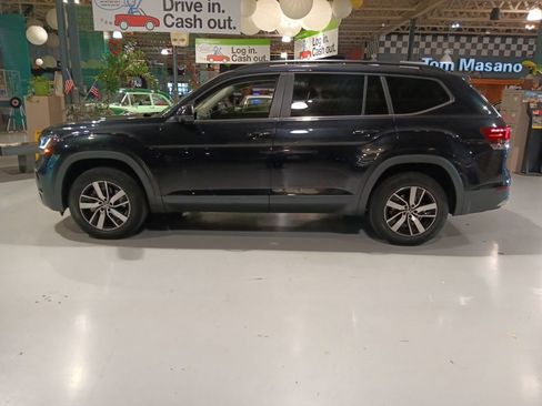 Used 2022 Volkswagen Atlas SE FWD image 10