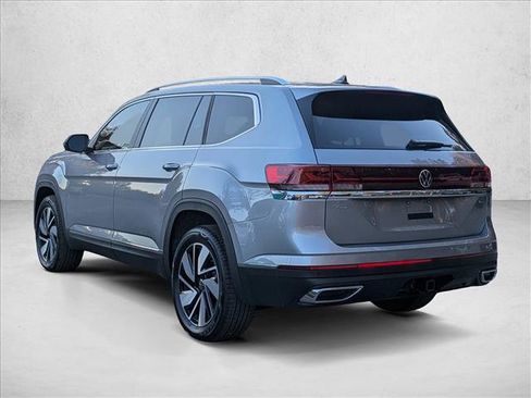 New 2026 Volkswagen Atlas SEL image 7