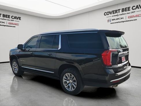 Certified 2023 GMC Yukon XL Denali image 7