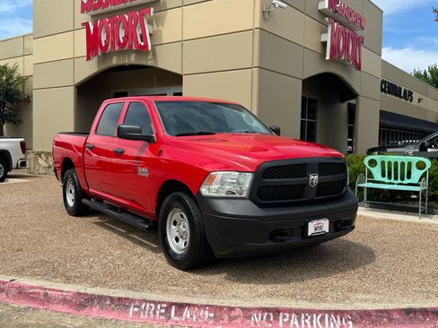 Used 2017 RAM 1500 Tradesman w/ Popular Equipment Group AWD/4WD image 6