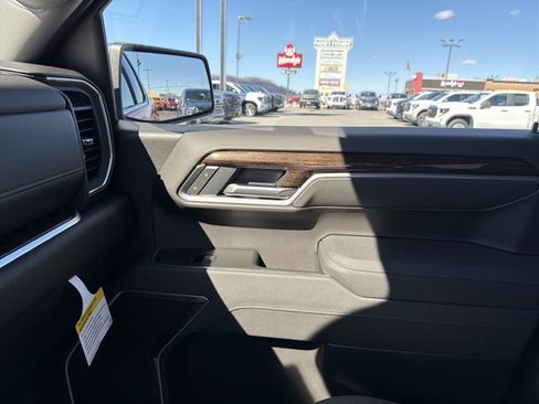 New 2026 GMC Sierra 1500 SLE AWD/4WD image 25