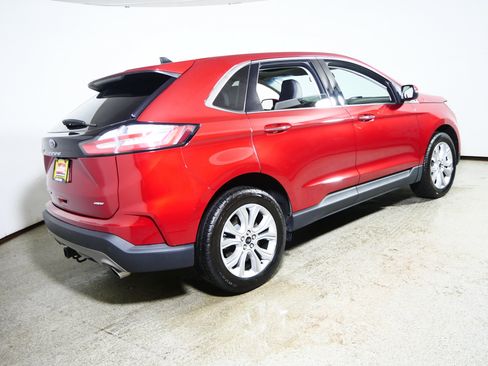 Used 2023 Ford Edge Titanium w/ Class II Trailer Tow Package AWD/4WD image 7