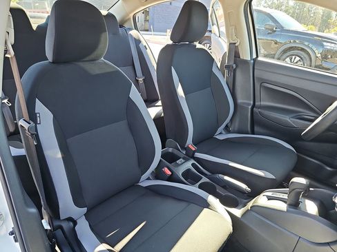 Used 2025 Nissan Versa S w/ Trunk Package image 13