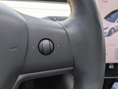 Used 2020 Tesla Model 3 Long Range AWD/4WD image 25