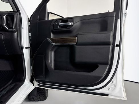 Used 2019 Chevrolet Silverado 1500 RST w/ All-Star Edition image 22