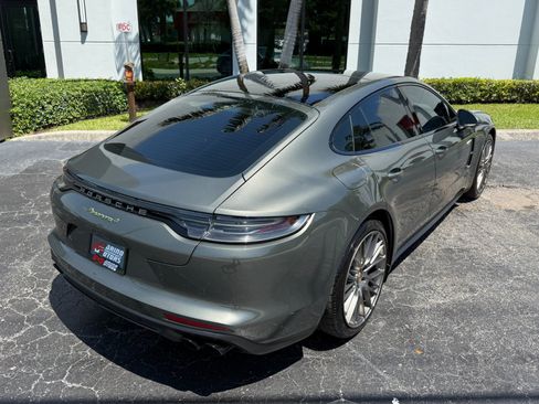 Used 2022 Porsche Panamera 4 Platinum Edition AWD/4WD image 22