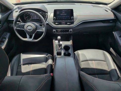 Used 2022 Nissan Altima 2.5 SR FWD image 29