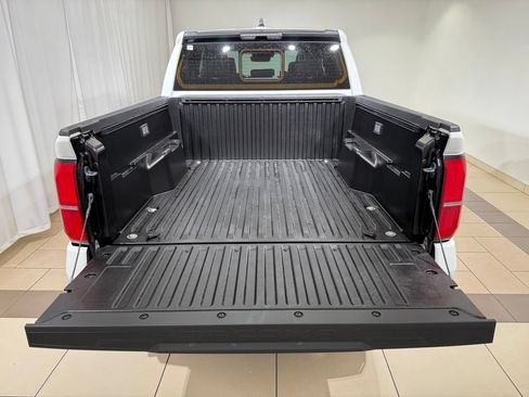 New 2026 Toyota Tacoma SR5 AWD/4WD image 11