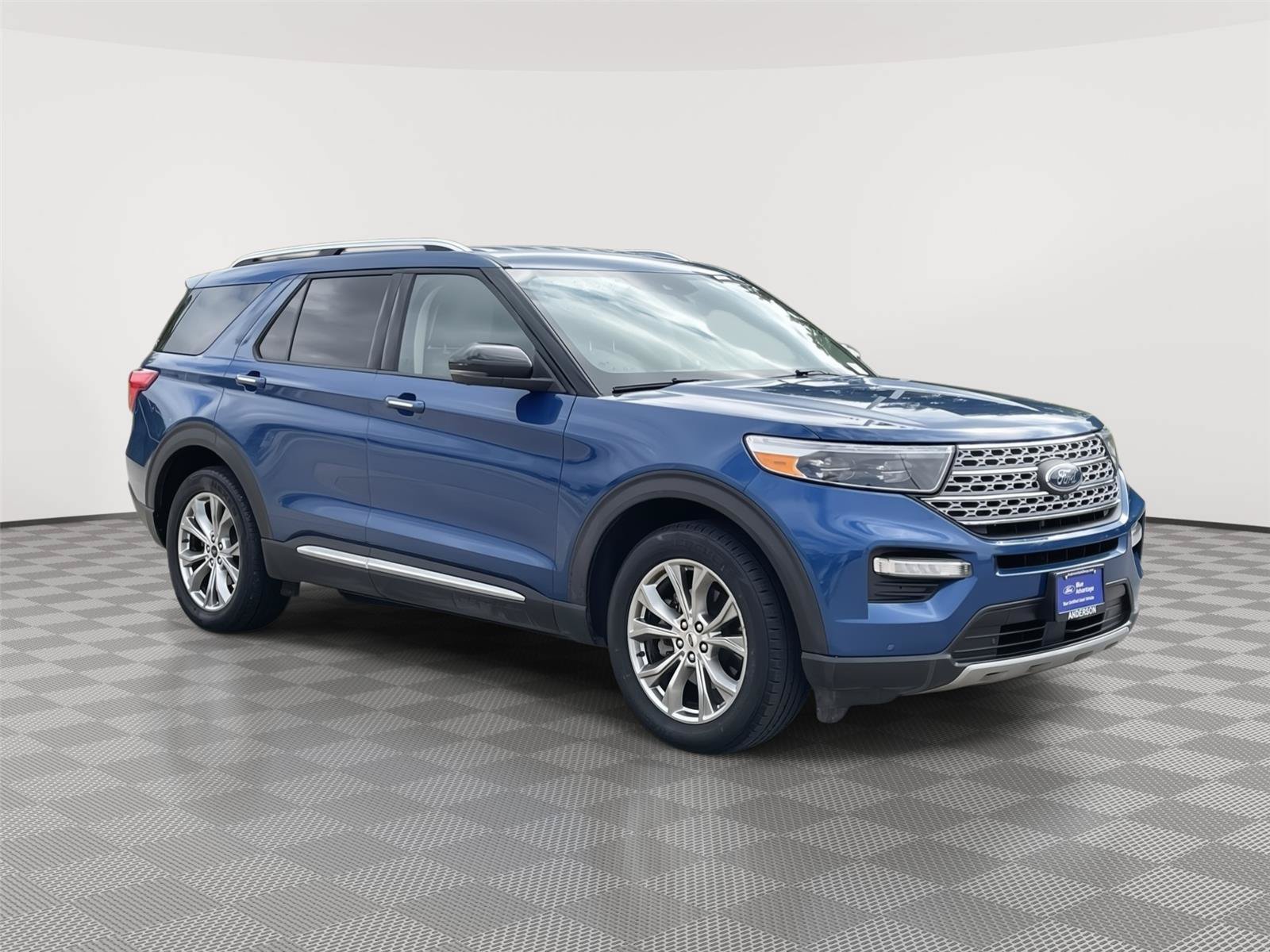 Certified 2021 Ford Explorer Limited AWD/4WD image 5