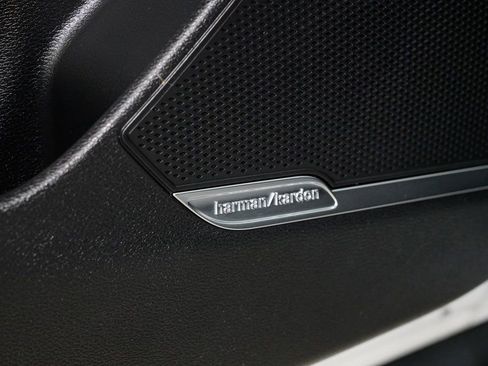 Certified 2024 Kia Sportage SX image 8