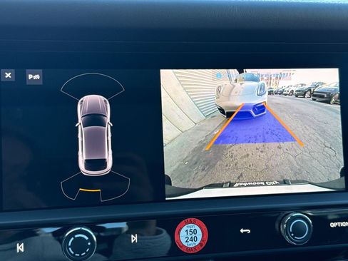 New 2026 Porsche Macan S image 24