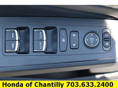 Certified 2025 Honda Civic Sport image 20