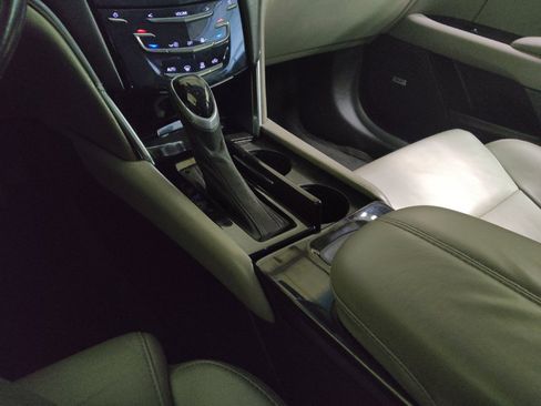 Used 2017 Cadillac XTS Luxury FWD image 26