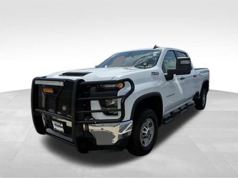 Used 2023 Chevrolet Silverado 2500 W/T w/ WT Convenience Package AWD/4WD image 3